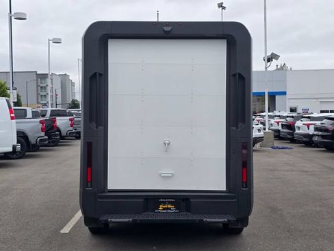 New 2025 Chevrolet Brightdrop 400 w/ Battery Pack, Max Range AWD/4WD image 4