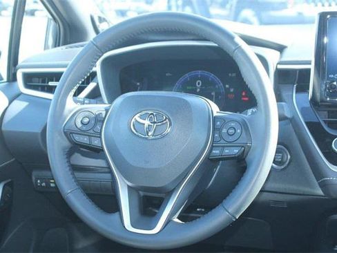 Certified 2025 Toyota Corolla XSE image 12