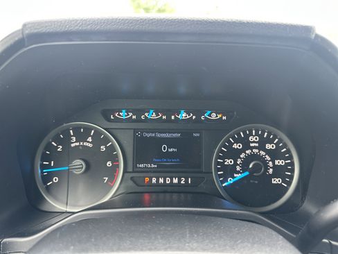 Used 2016 Ford F150 XLT w/ Equipment Group 302A Luxury AWD/4WD image 24