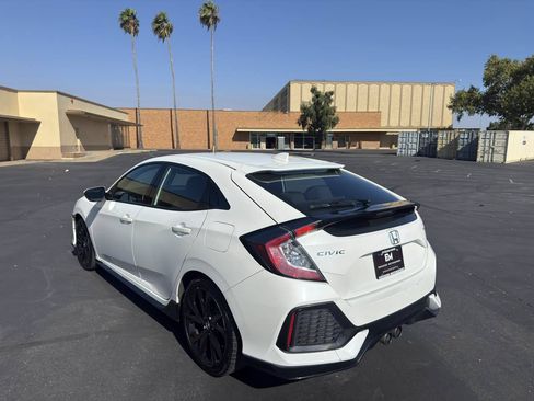 Used 2019 Honda Civic Sport image 5