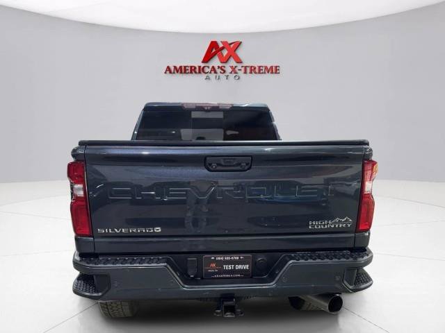 Used 2020 Chevrolet Silverado 2500 High Country w/ Technology Package AWD/4WD image 6