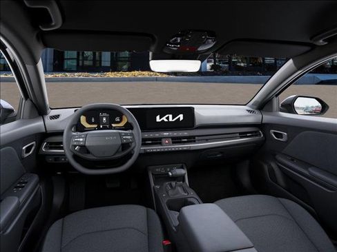 New 2026 Kia K4 LX image 14