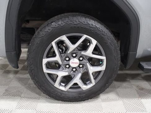 Used 2025 GMC Sierra 1500 SLT w/ SLT Premium Plus Package AWD/4WD image 48