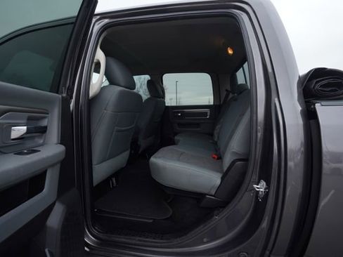 Used 2016 RAM 1500 Big Horn image 15
