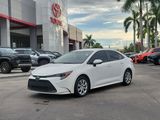 Used 2021 Toyota Corolla LE image 2