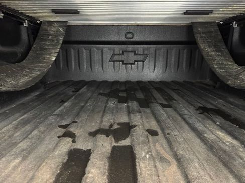 Used 2018 Chevrolet Silverado 1500 High Country AWD/4WD image 41