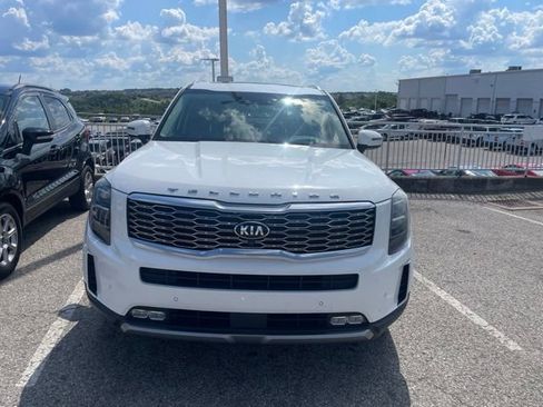 Used 2020 Kia Telluride SX w/ SX Prestige Package AWD/4WD image 2