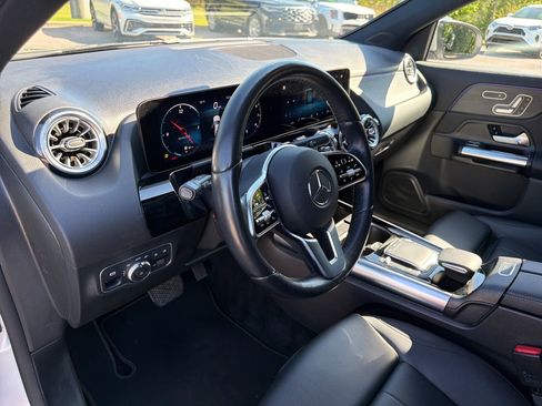 Certified 2023 Mercedes-Benz GLA 250 4MATIC image 33
