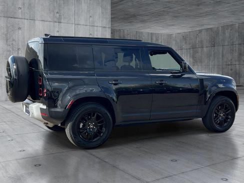 Used 2025 Land Rover Defender 110 S AWD/4WD image 5