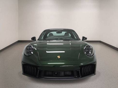 Certified 2026 Porsche 911 Targa 4 GTS AWD/4WD image 9
