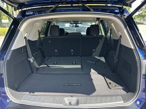 New 2026 Nissan Pathfinder SV w/ Lighting Package FWD image 13