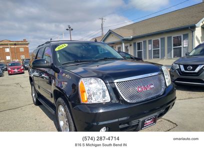 Used 2014 GMC Yukon SLT w/ SLT-2 Equipment Package