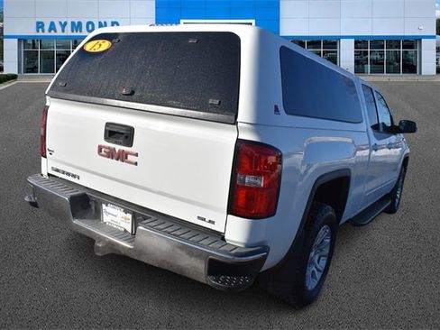 Used 2015 GMC Sierra 1500 SLE w/ SLE Value Package image 3