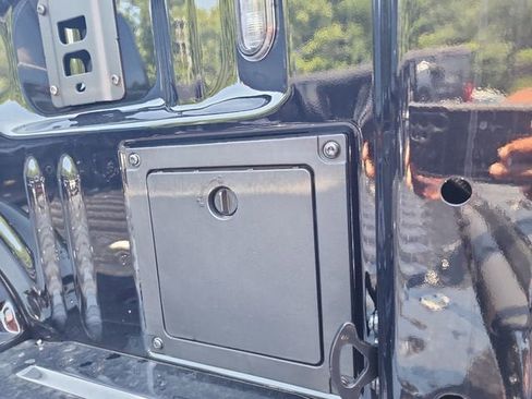 New 2025 Ford F150 Lariat w/ Equipment Group 502A High image 11