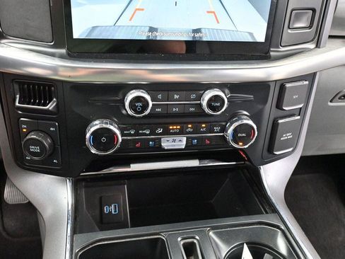 Used 2023 Ford F150 Lariat AWD/4WD image 23