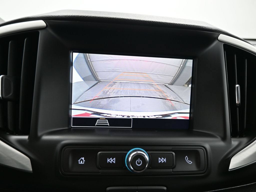 Used 2024 GMC Terrain SLE AWD/4WD image 18