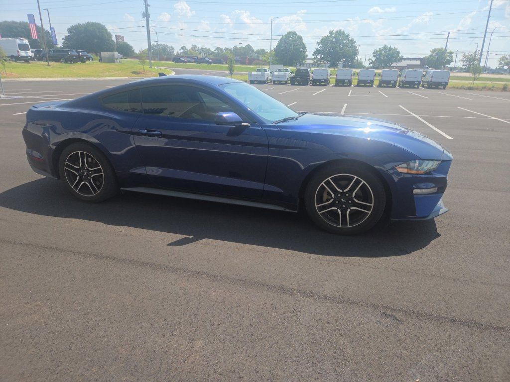 Used 2020 Ford Mustang Coupe w/ Equipment Group 101A RWD image 18