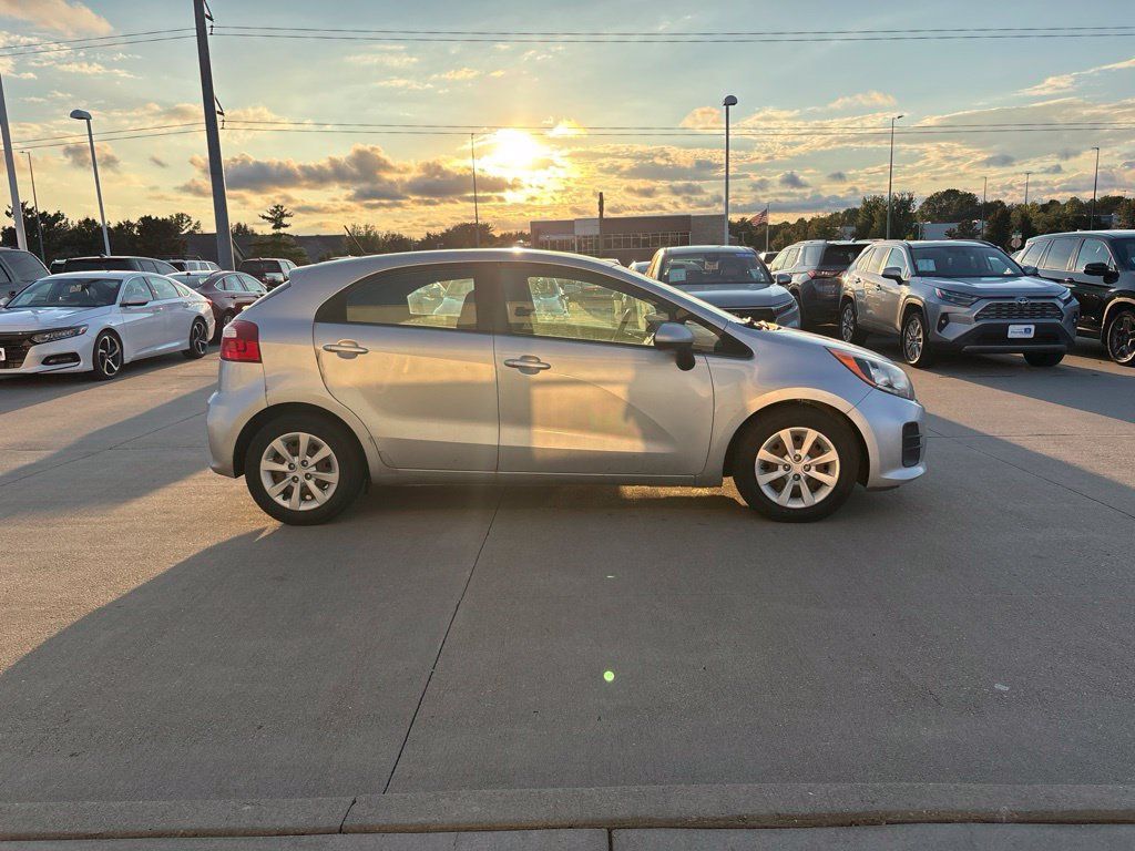 Used 2016 Kia Rio LX w/ Power Package FWD image 4