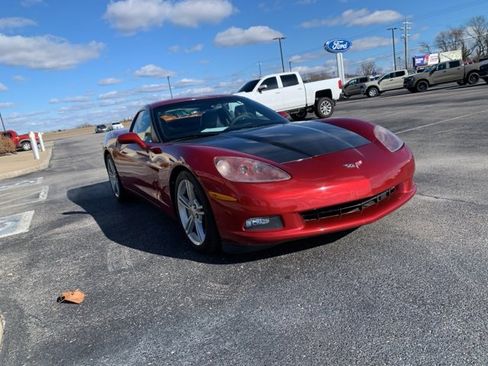 Used 2008 Chevrolet Corvette Coupe w/ Preferred Equipment Group image 3