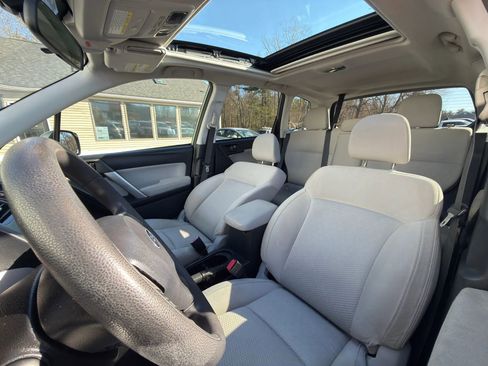 Used 2015 Subaru Forester 2.5i Premium image 25