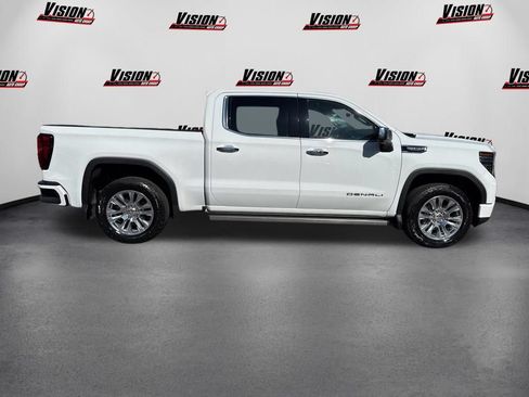 Used 2023 GMC Sierra 1500 Denali w/ Technology Package AWD/4WD image 4