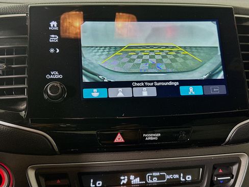 Used 2022 Honda Passport EX-L image 25