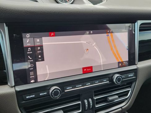 Used 2019 Porsche Macan AWD/4WD image 15