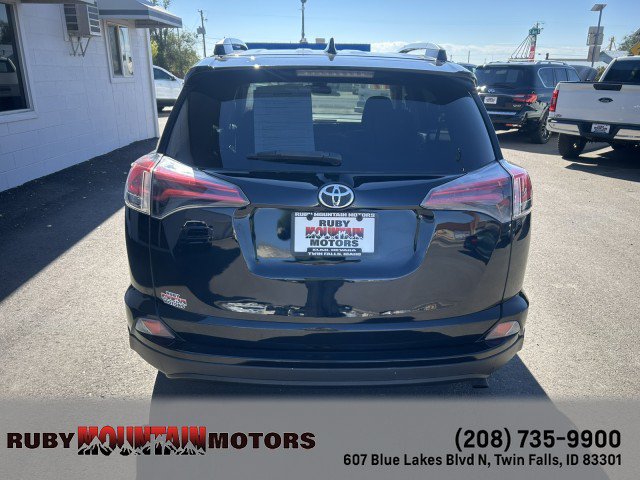 Used 2017 Toyota RAV4 LE w/ All Weather Liner Package AWD/4WD image 18