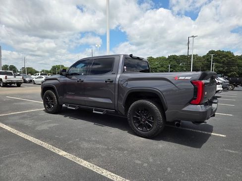 Used 2023 Toyota Tundra SR5 AWD/4WD image 8