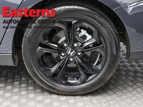 Used 2025 Honda Accord SE image 8