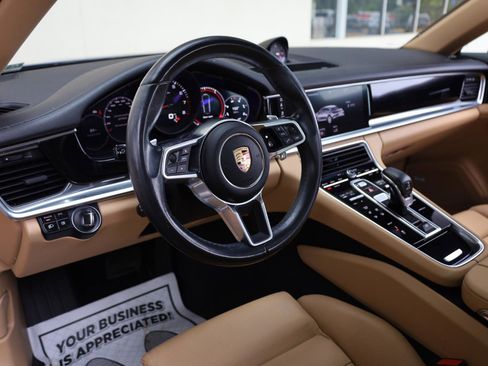 Used 2019 Porsche Panamera 4 AWD/4WD image 14