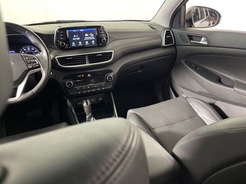 Used 2020 Hyundai Tucson Limited FWD image 17