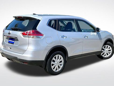 Used 2015 Nissan Rogue S FWD image 10