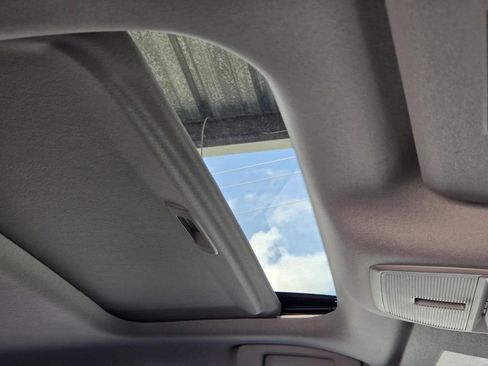 New 2026 Nissan Sentra SV w/ SV Convenience Package image 6