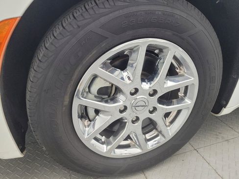 Used 2022 Chrysler Voyager LX FWD image 31