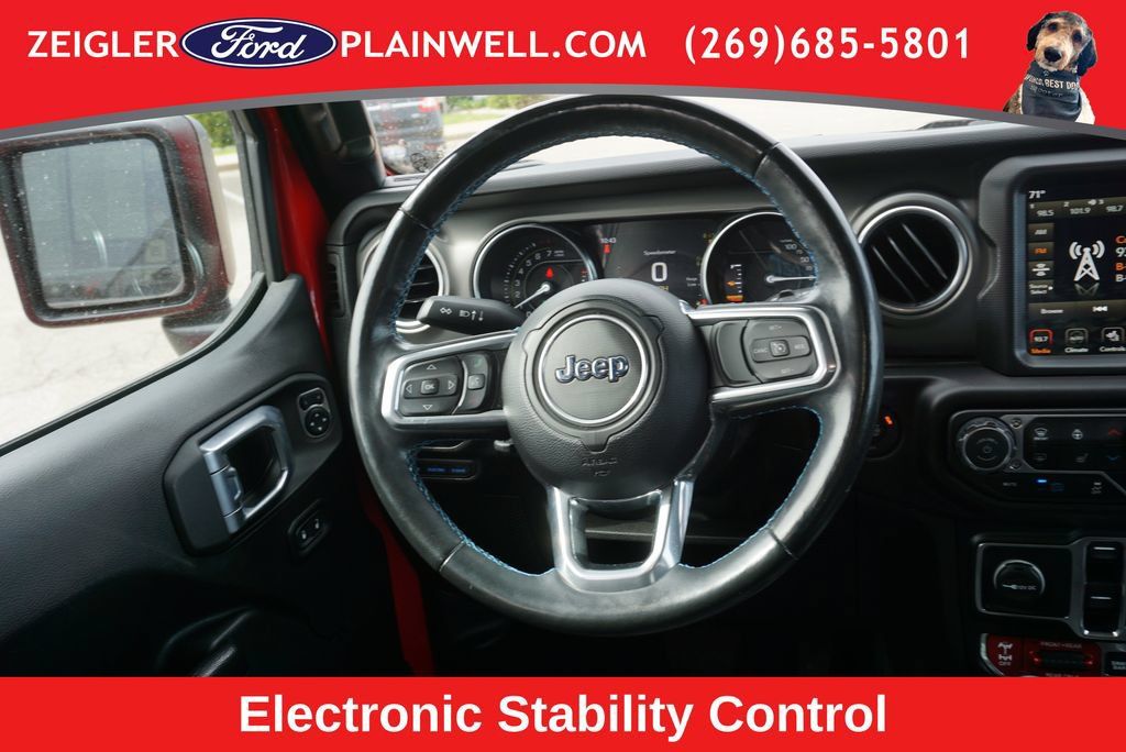 Used 2022 Jeep Wrangler Unlimited Rubicon 4xe w/ Cold Weather Group AWD/4WD image 13