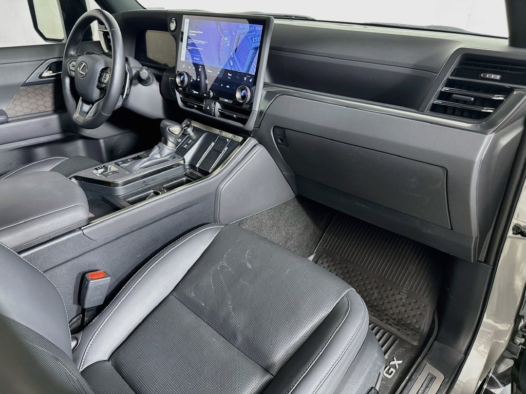 Certified 2024 Lexus GX 550 w/ Accessory Package (Z1) AWD/4WD image 31