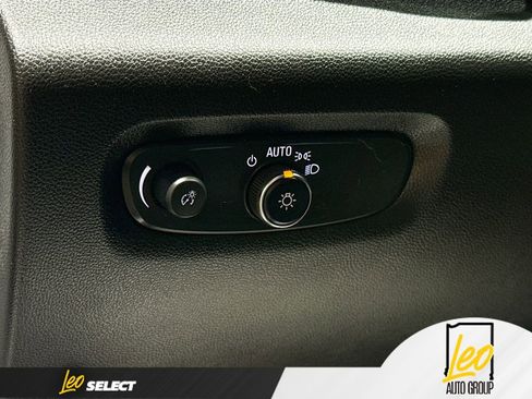 Used 2023 Chevrolet Traverse RS w/ LPO, Floor Liner Package AWD/4WD image 13
