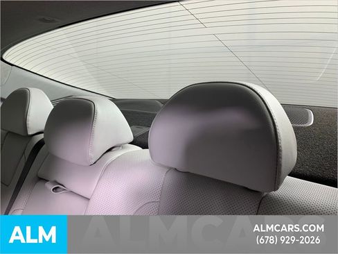 Used 2023 Hyundai Elantra Limited w/ Cargo Package image 33