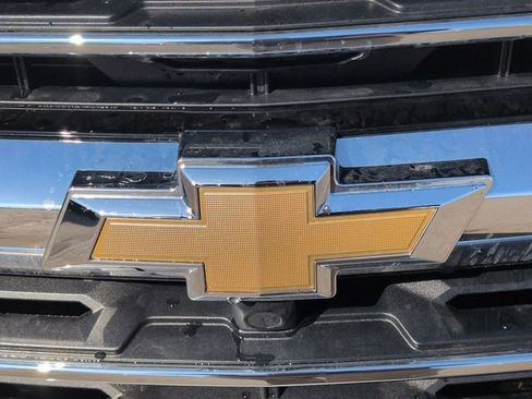 New 2026 Chevrolet Traverse LT w/ LPO, Floor Liner Package FWD image 31