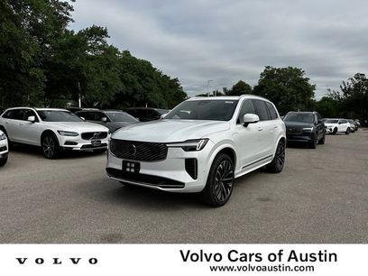 New 2025 Volvo XC90 T8 Plus w/ Protection Package Premier