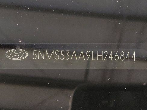 Used 2020 Hyundai Santa Fe Limited w/ Cargo Package FWD image 33