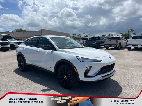 New 2026 Buick Envista Sport Touring image 2