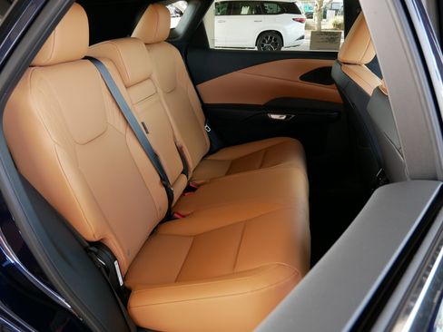 New 2026 Lexus RX 350 FWD image 8