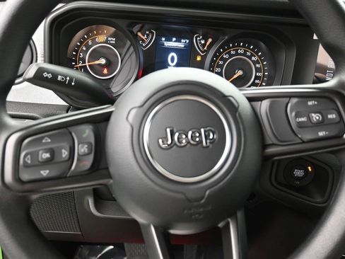 New 2026 Jeep Wrangler Unlimited Sport image 18