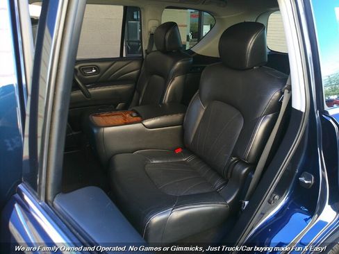 Used 2015 INFINITI QX80 2WD w/ Deluxe Technology Package image 21