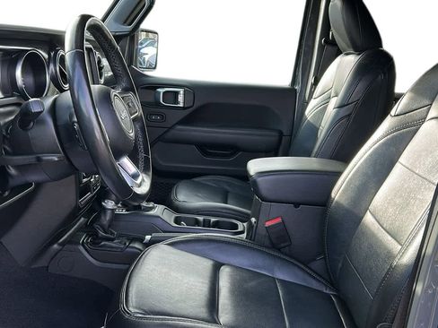 Certified 2022 Jeep Wrangler Unlimited Sahara image 11