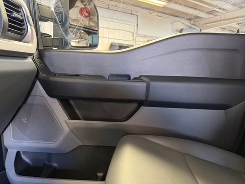 Used 2023 Ford F350 XL AWD/4WD image 34