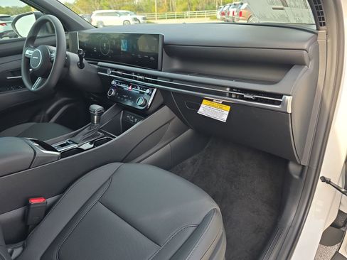 New 2026 Hyundai Santa Cruz SEL image 9