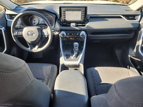 Used 2019 Toyota RAV4 XLE image 18